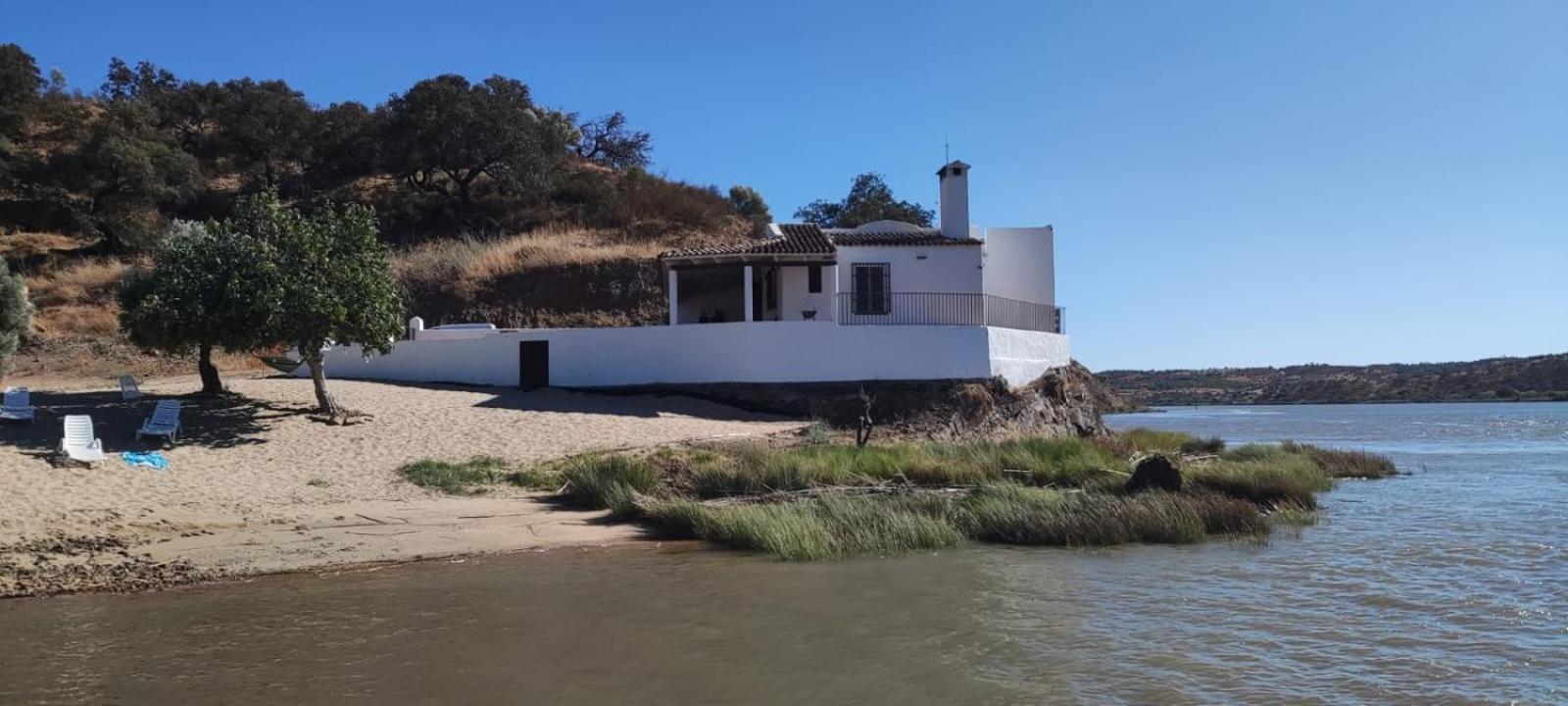 Magnifica Casa A Orillas Del Guadiana Уелва Екстериор снимка